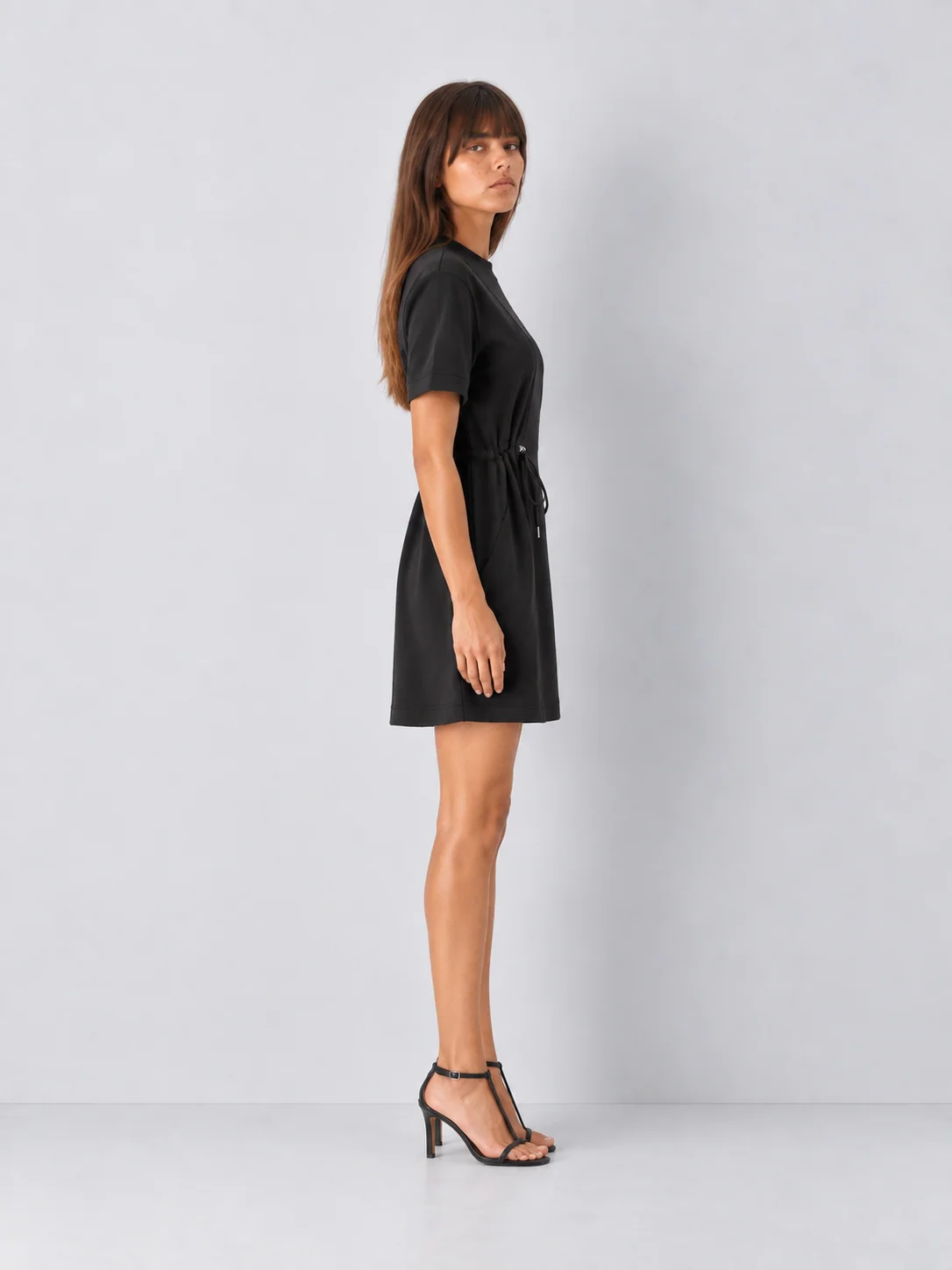 Elan Short Sleeve Cinched Waist Dress
