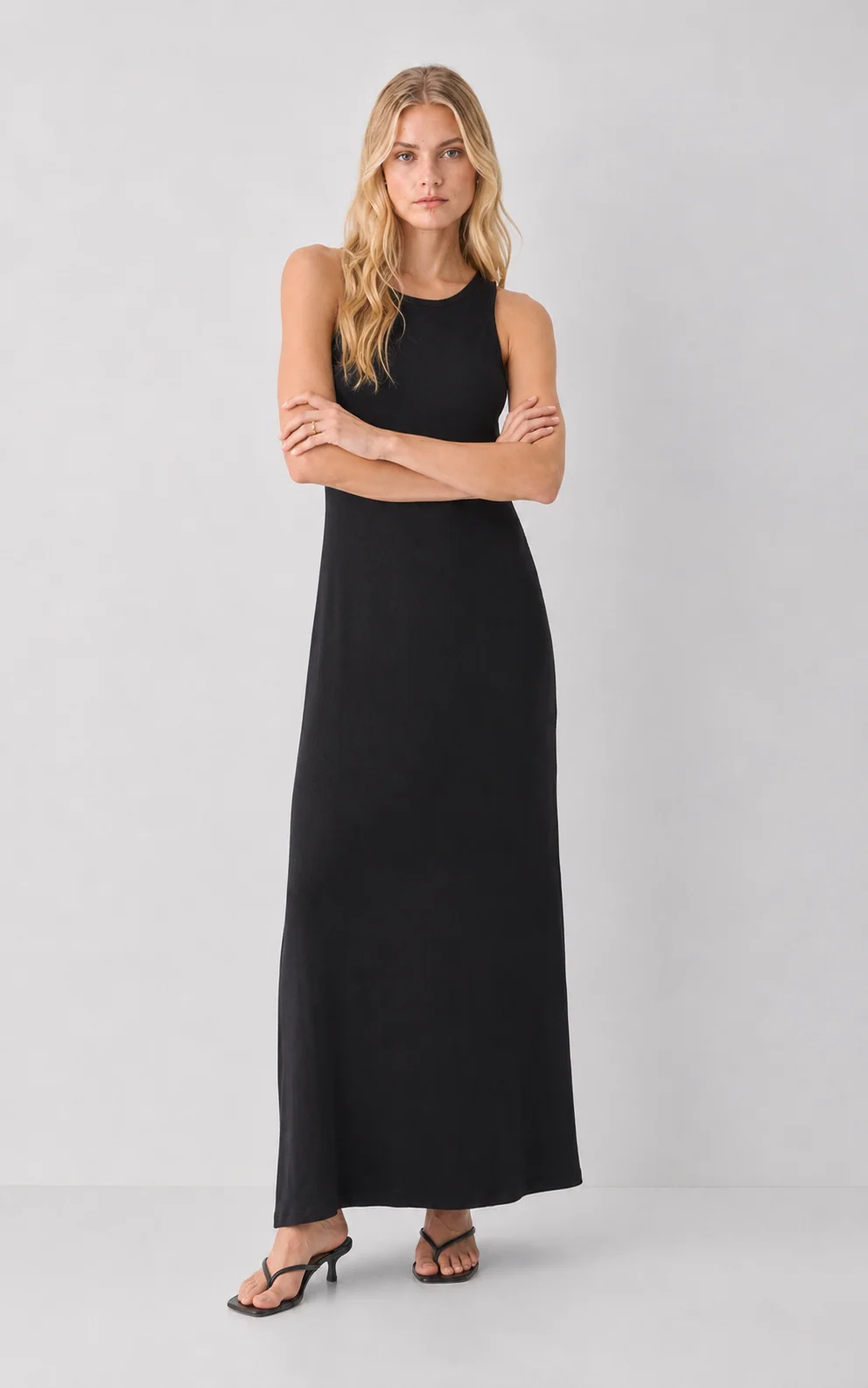 Elan Effortless Maxi Dress