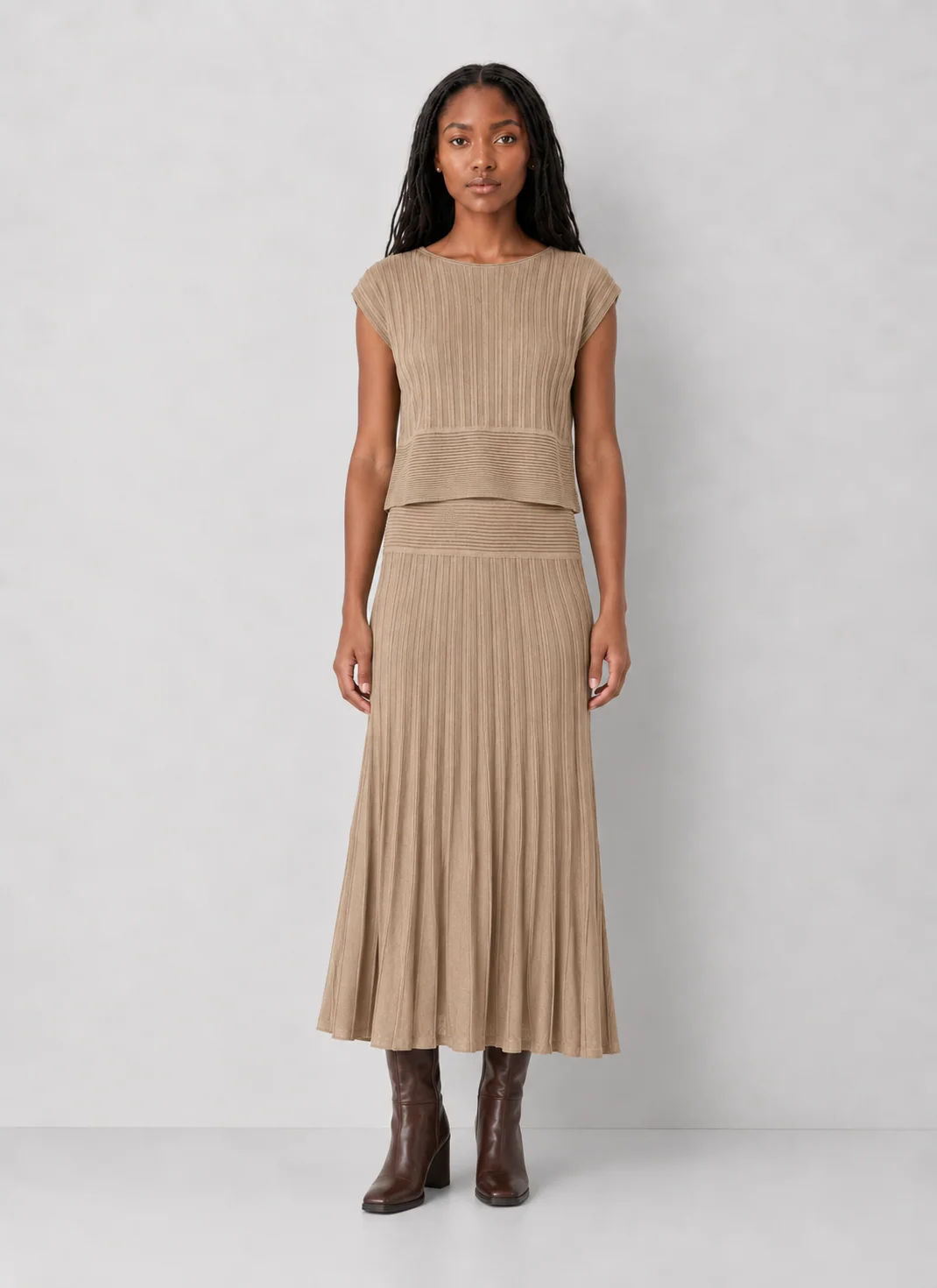 Elan Tessa Ribbed Knit Dress