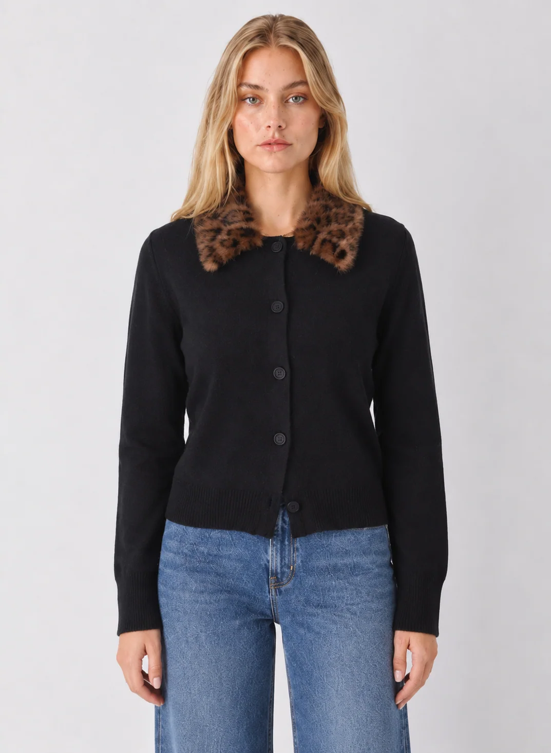 Knit Cardigan with Removable Leopard Faux Fur Collar - kaelova